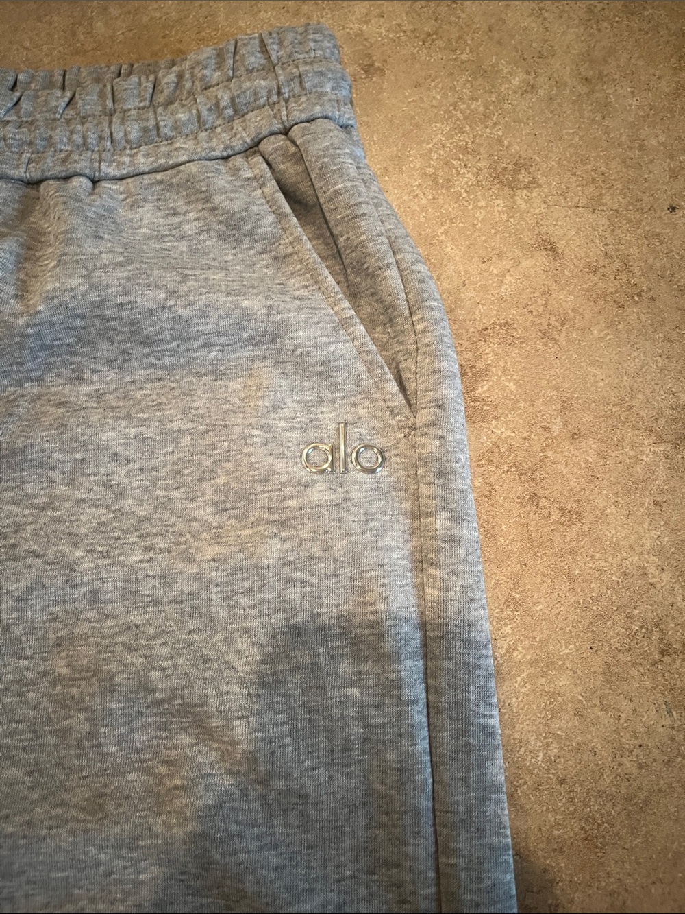 ALO Yoga Heather Gray Crewneck Sweatshirt and sweatpants set - Picture 5 of 6
